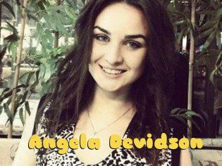 Angela_Devidson