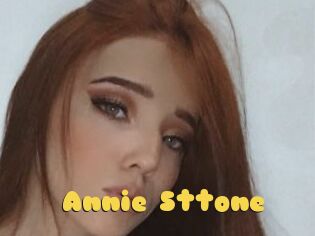 Annie_Sttone