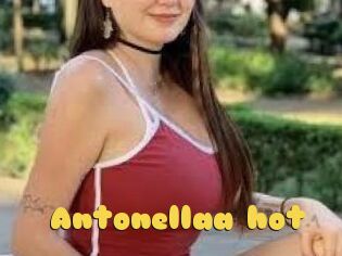Antonellaa_hot