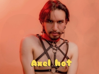 Axel_hot