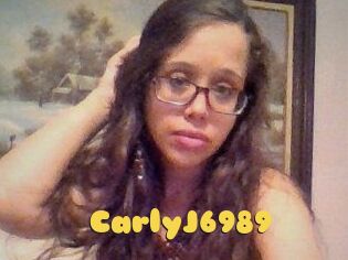 CarlyJ6989