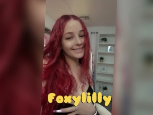 Foxylilly