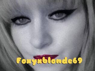Foxyxblonde69