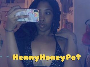 HennyHoneyPot