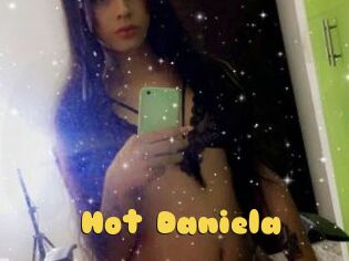 Hot_Daniela