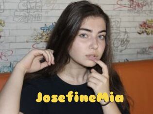 JosefineMia