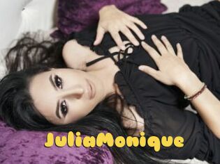 JuliaMonique