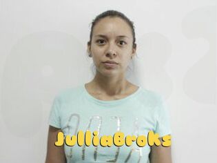 JulliaBroks