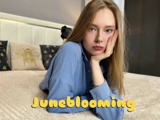 Juneblooming