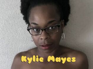 Kylie_Mayes