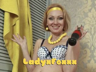 LadyxFoxxx