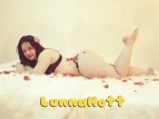 LunnaHott
