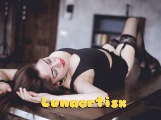 Lunaortisx