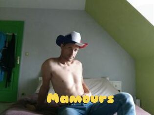 Mamours