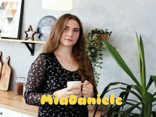 MiaDanielc