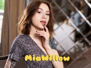 MiaWillow