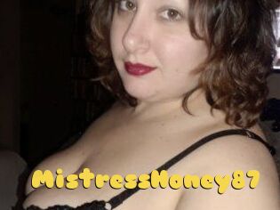 MistressHoney87