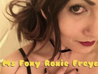 Ms_Foxy_Roxie_Freya