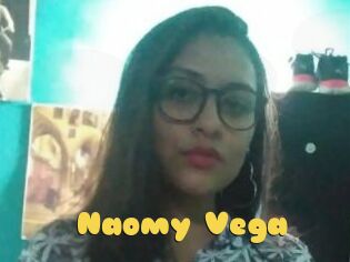 Naomy_Vega