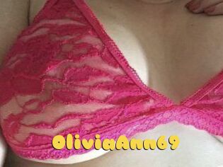 Olivia_Ann_69
