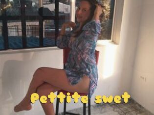 Pettite_swet