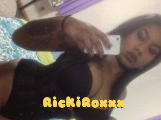 RickiRoxxx