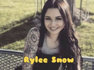 Rylee_Snow