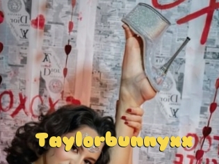 Taylorbunnyxx