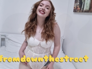 Thehotredheadfromdownthestreet