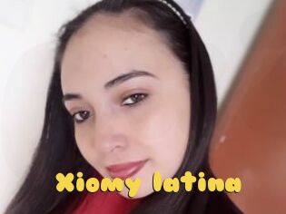 Xiomy_latina