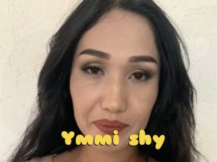 Ymmi_shy
